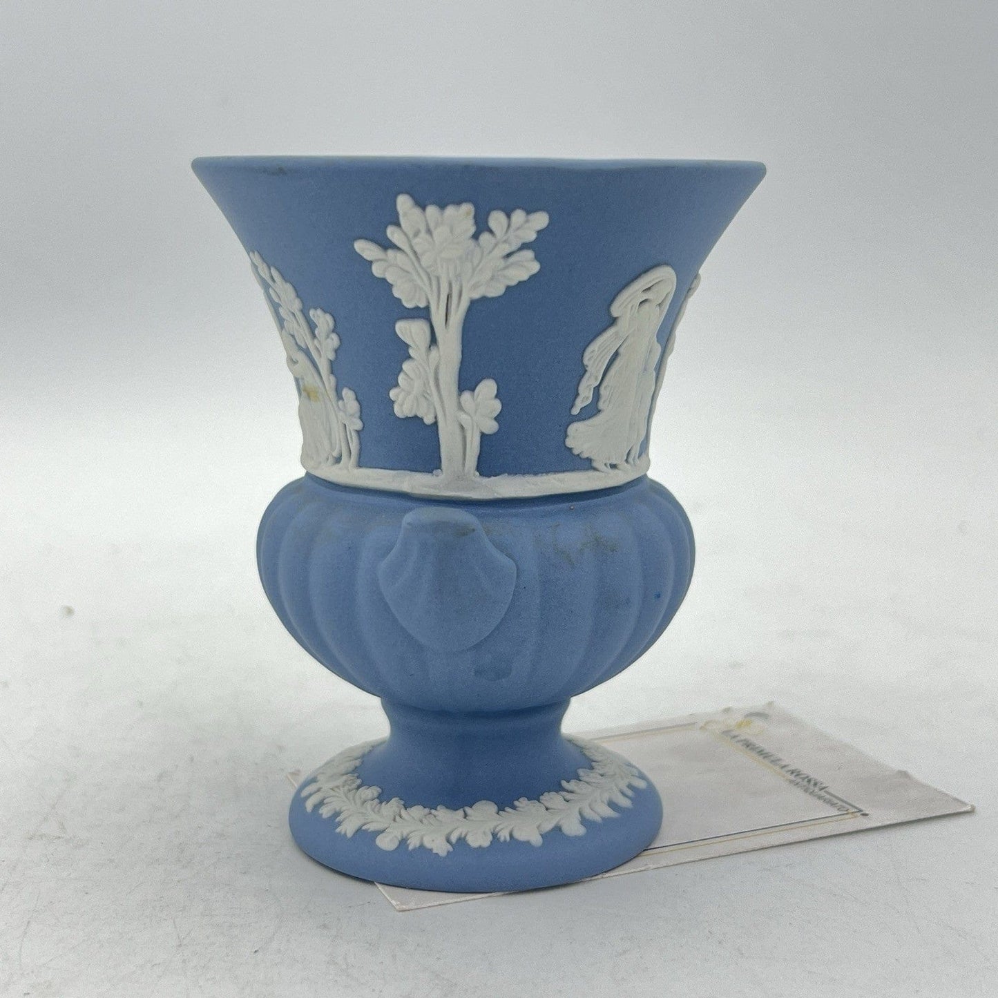 Vasetto in porcellana Wedgwood Celeste Vaso Vintage inglese cherubini angeli 900 Categoria  Vasi e Portafiori