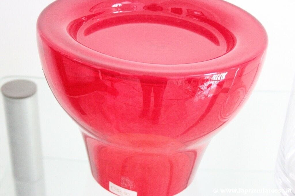 VASO ANNI '80 PORTAFIORI IN VETRO ROSSO VINTAGE RED GLASS VASE MADE IN ITALY Categoria  Vetri e Cristalli