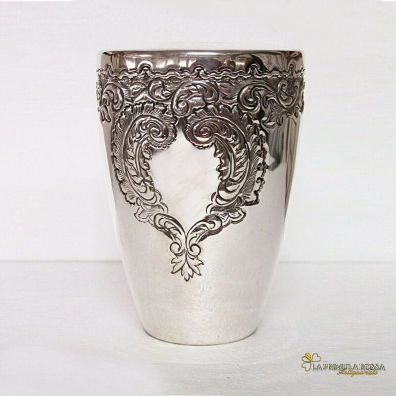 Vaso in argento sheffield stile portafiori in silverplate cesellato punzonato Categoria  Sheffield & Argento