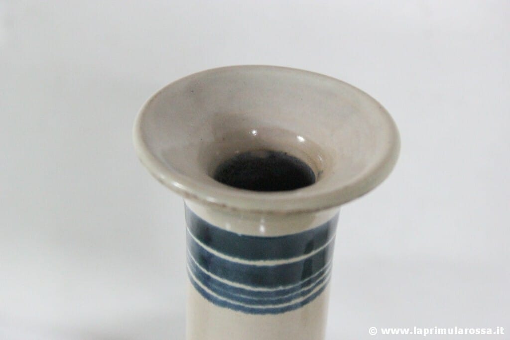 VASO IN CERAMICA DI DESIGN  FIRMATO F. SANTI ANNI 70 PORTA FIORE Categoria  Vasi e Portafiori
