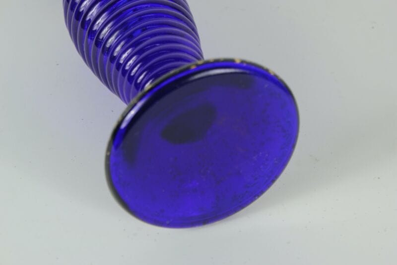 Vaso porta fiori in vetro blu cobalto e oro  piccolo vasetto stretto vintage Categoria  Vetri e Cristalli
