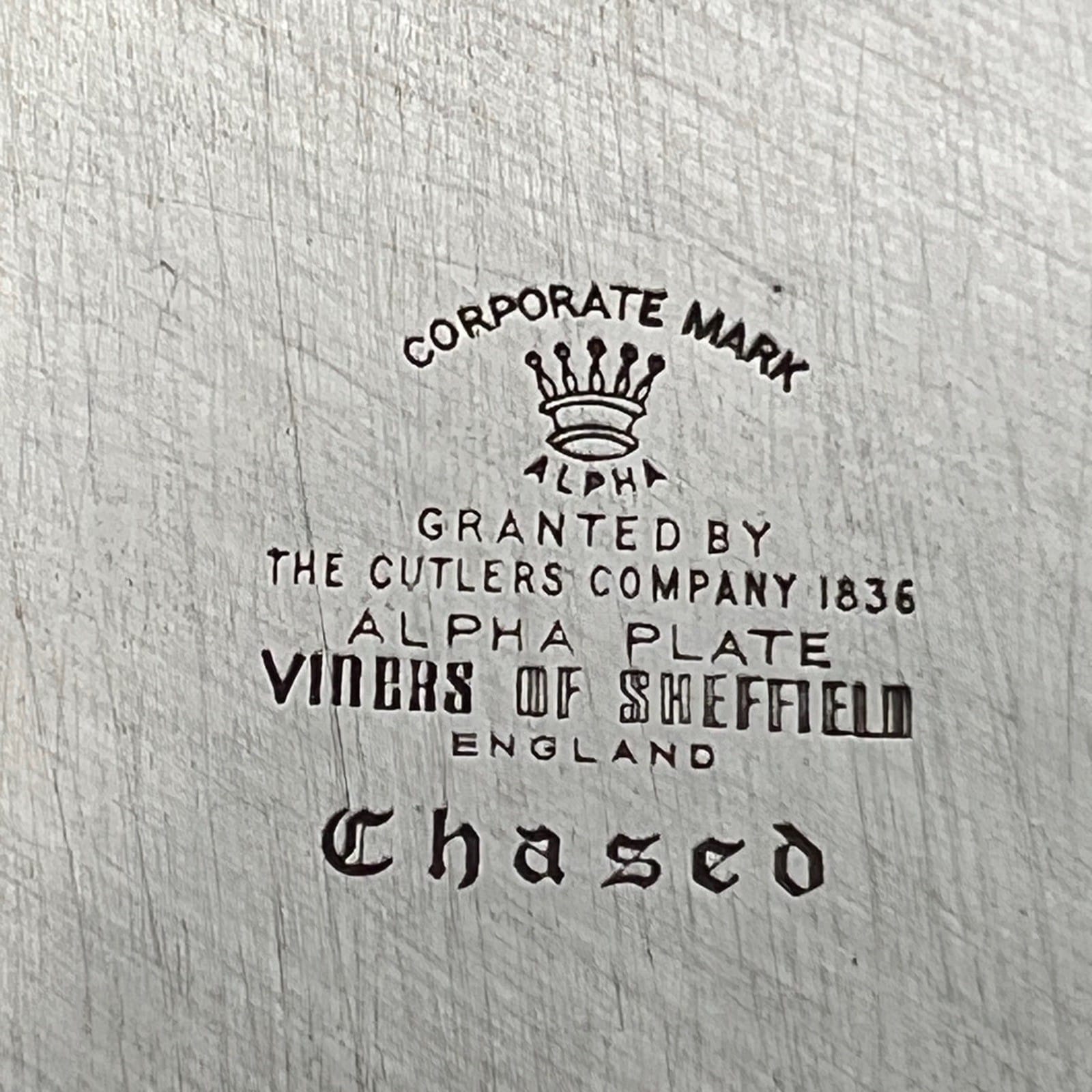 Vassoio in argento sheffield antico rotondo silver plated guantiera da tavola Categoria  Sheffield & Argento