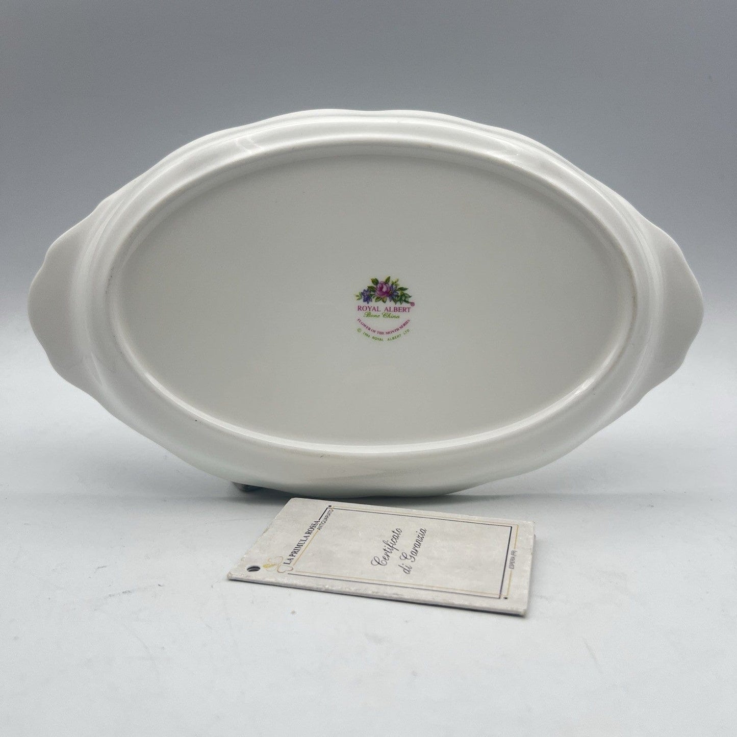 Vassoio ovale piatto in porcellana Royal Albert con mesi Flower Of The Month '84 Categoria  Piatti Vassoio