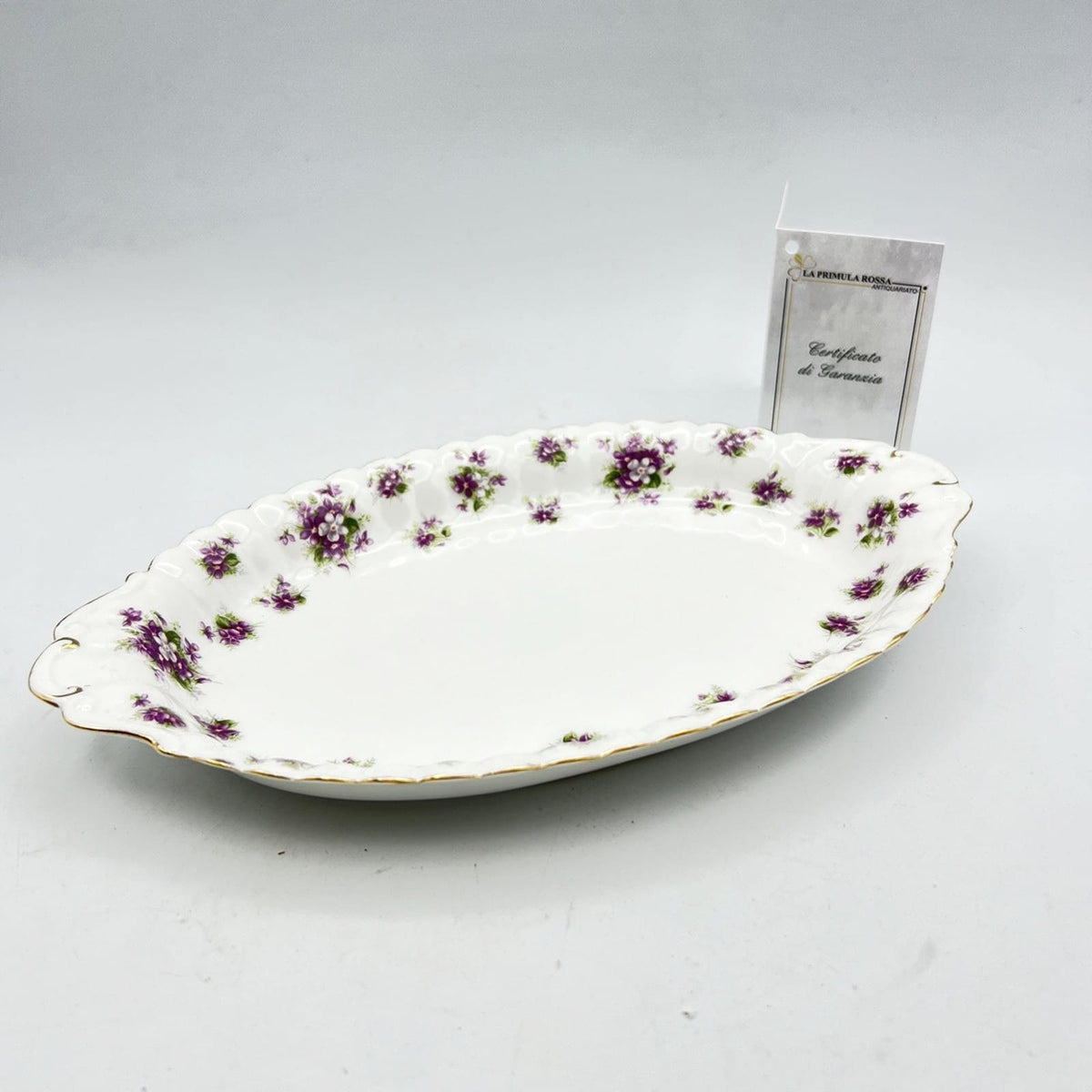 Vassoio vassoietto Ovale in porcellana Royal Albert Sweet Violets Violette Categoria  Piatti Vassoio