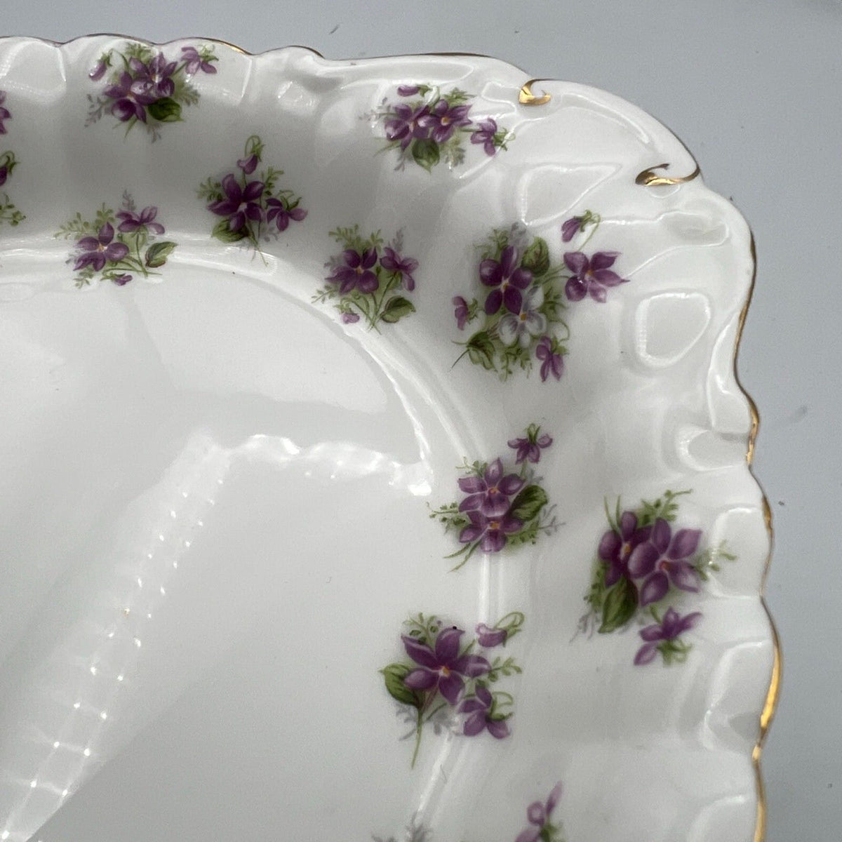 Vassoio vassoietto Ovale in porcellana Royal Albert Sweet Violets Violette Categoria  Piatti Vassoio