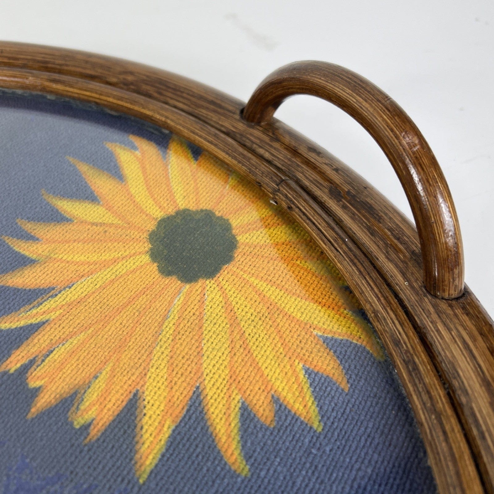 Vassoio Vintage in legno di Bambu anni 70 con tessuto Girasoli  guantiera Bamboo Categoria  Vassoi