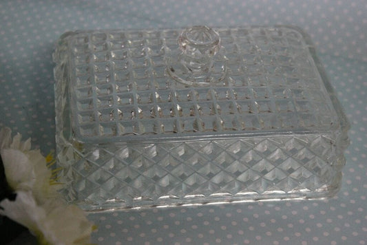 VECCHIO COPERCHIO IN VETRO PER FORMAGGIERA - VINTAGE GLASS CHEESE LID DISH Categoria  Vetri e Cristalli