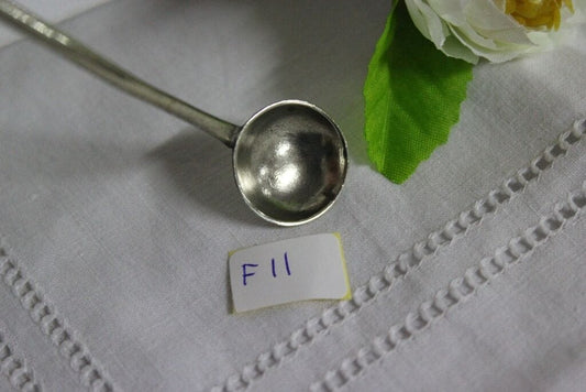 VECCHIO CUCCHIAINO IN SILVER PLATED PER SPEZIE L.cm 9 / VINTAGE SPICES SPOON Categoria  Sheffield & Argento