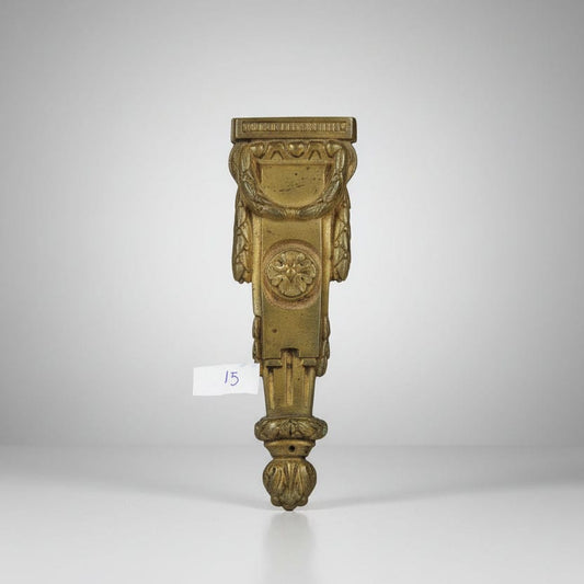 VECCHIO FREGIO IN BRONZO H cm 19 /  ACCESSORI  E FERRAMENTA D'EPOCA PER RESTAURO Categoria  Accessori & Ferramenta d'epoca