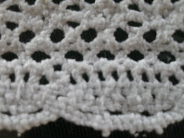 VECCHIO PIZZO AD UNCINETTO \ ANTICA BORDURA L. CM 120 VINTAGE HAND MADE CROCHET Categoria  Corredo Pizzi e Tessuti