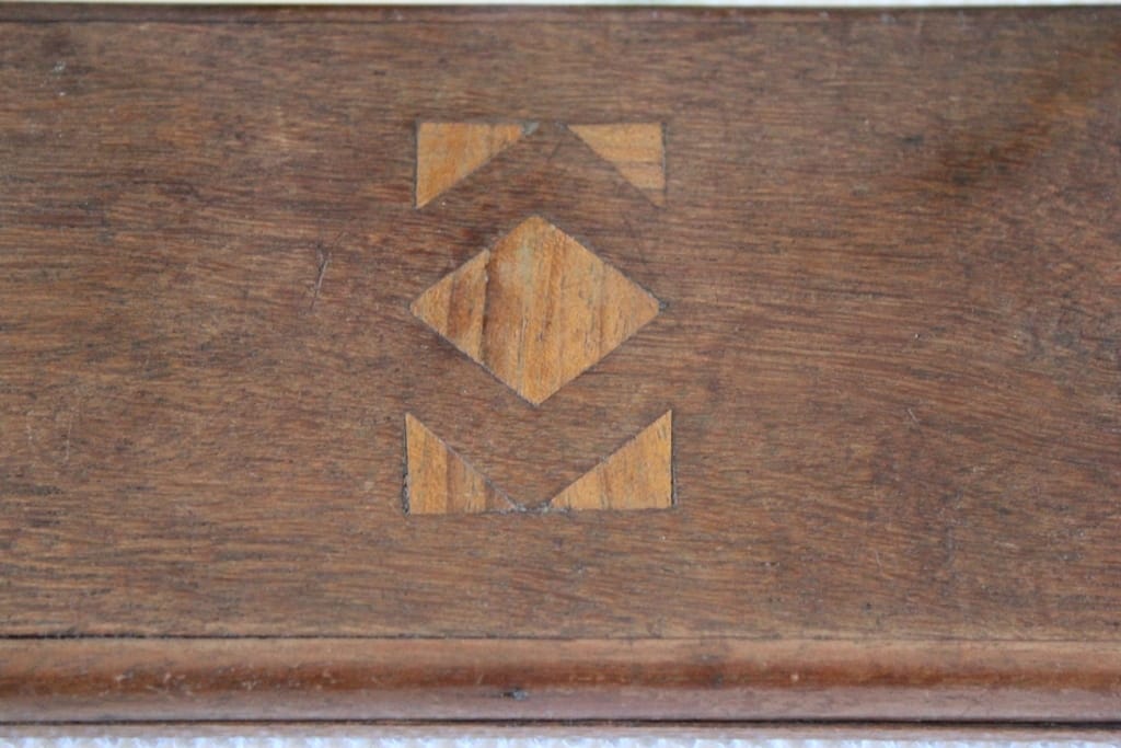 VECCHIO STAMPO IN LEGNO/ FORME ANTICHE? PORTAFOTO D'EPOCA Categoria  Attrezzi e Strumenti