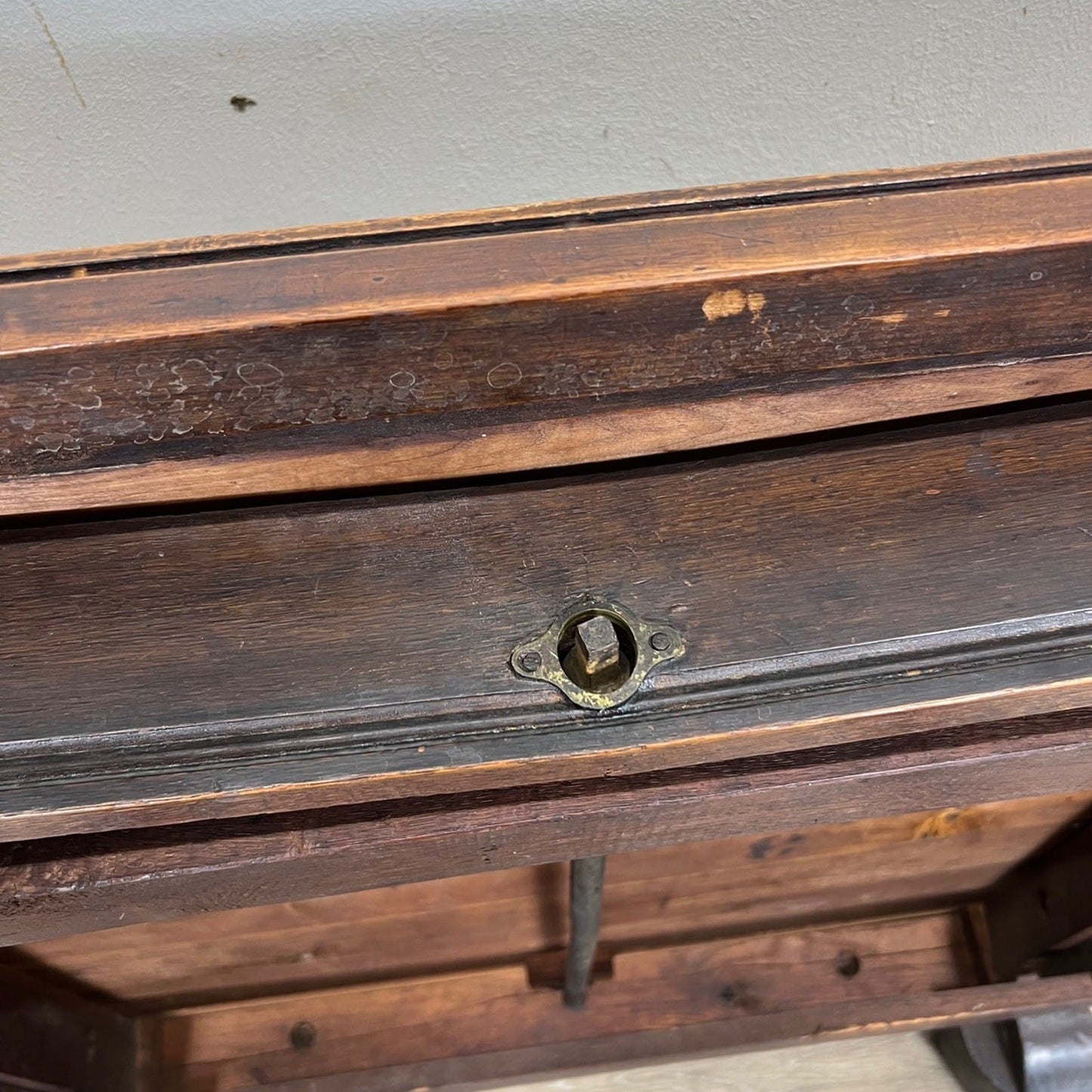 Vecchio Tavolo antico allungabile in legno da pranzo d'epoca stile Inglese 800 Categoria  Tavoli - tavolinetti