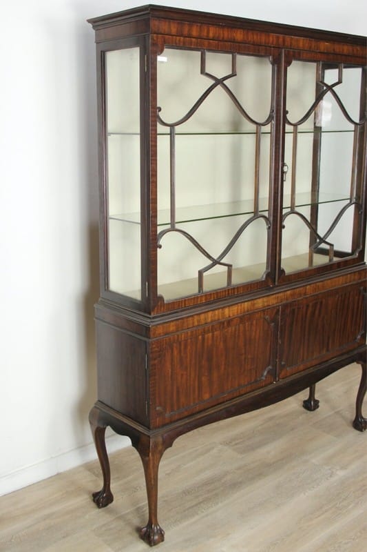 Vetrina antica cristalliera in legno di mogano vetrinetta  inglese 900 d'epoca Categoria  Vetrine