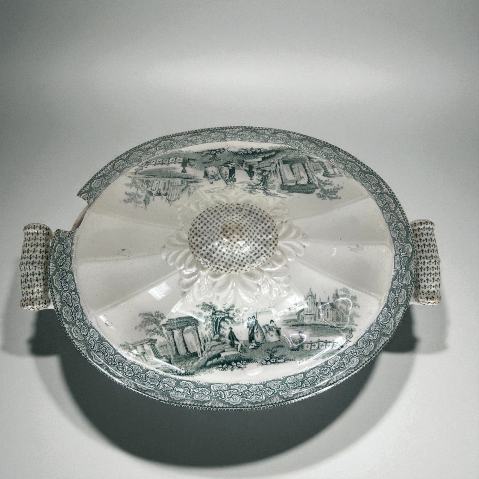 Zuppiera antica inglese in ceramica Legumiera epoca 800 Vittoriana bianca verde Categoria  Zuppiere