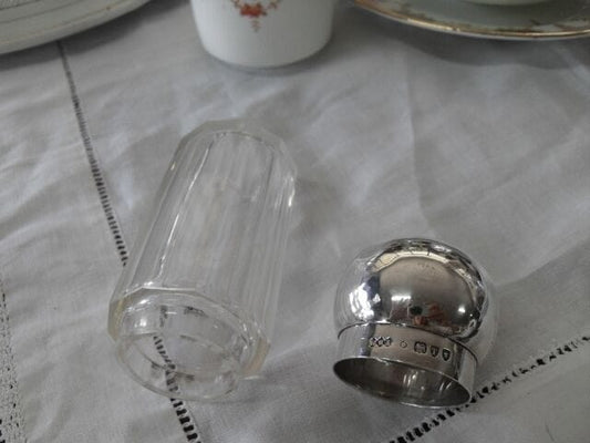 ANTICA BOCCETTA DA TOILETTE IN VETRO E ARGENTO EP.800 GLASS + SILVER LID BOTTLE Sheffield & Argento