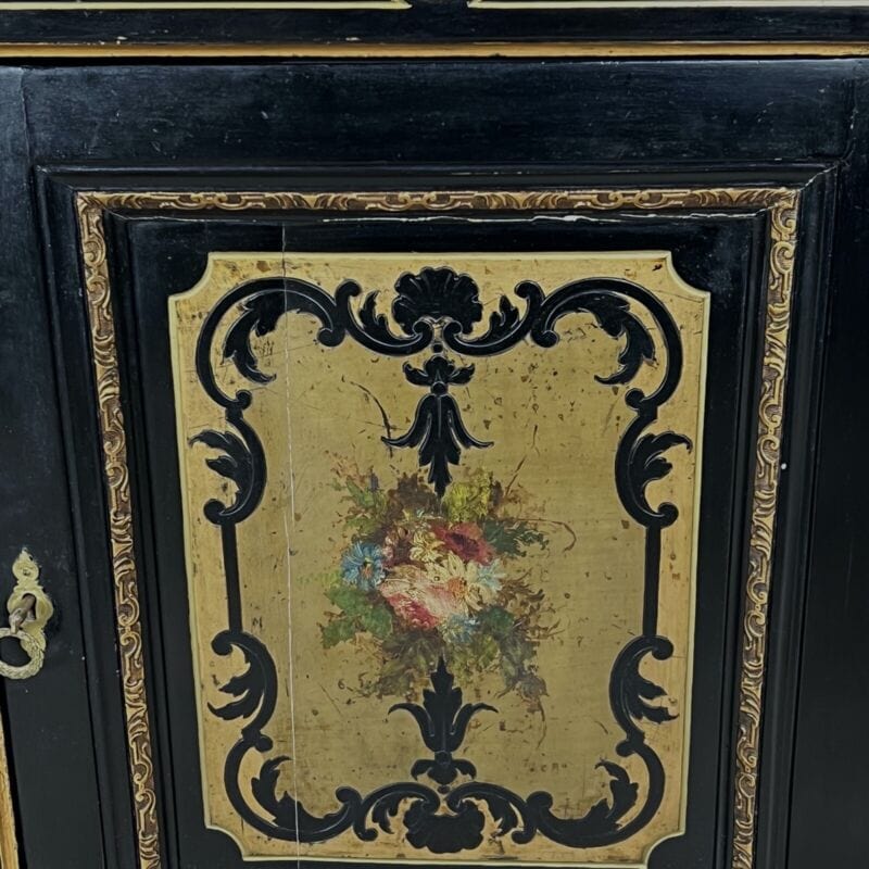 Antica credenza Napoleone III in stile Boulle legno ebanizzato nero e Dipinti Arredamento