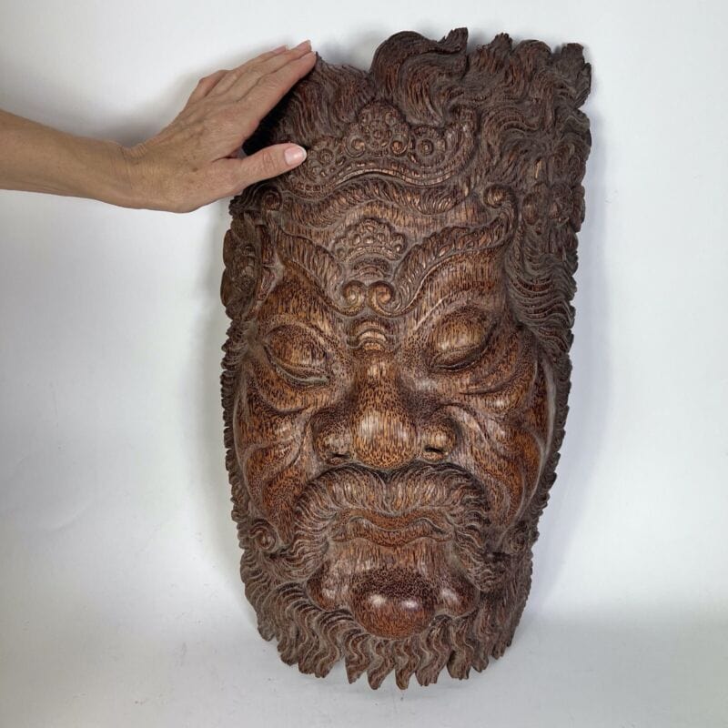 Antica Maschera orientale in legno scolpita grande scultura vintage da muro Ceramiche e Porcellane