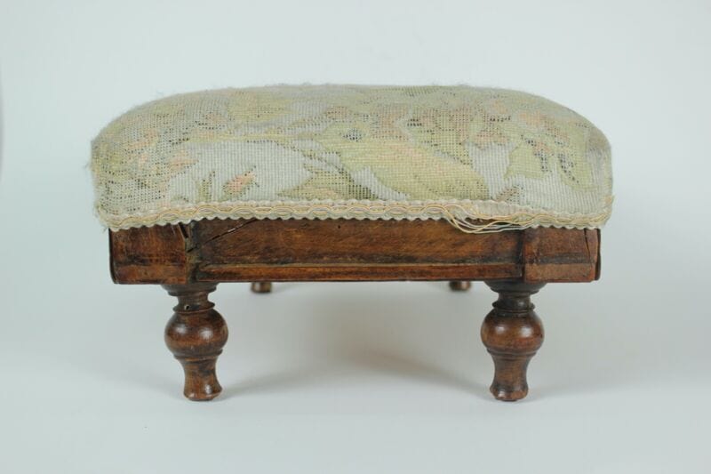 Antica Panchetta imbottita sgabello pouf panca in legno e tessuto stile 800 Arredamento