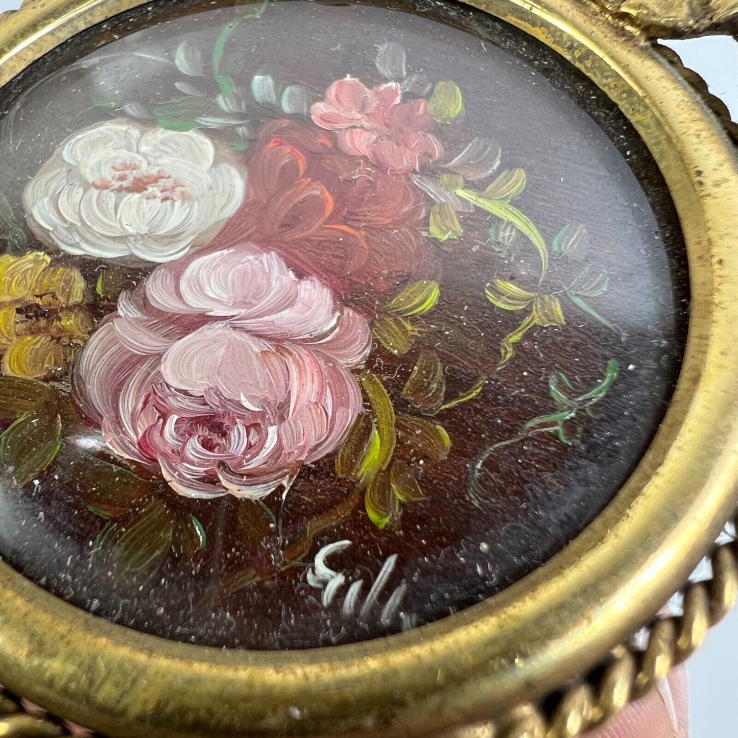 Antichi quadretti in miniatura vintage cornice rotonda ottone bronzo – La  Primula Rossa Antiquariato