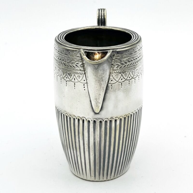 ANTICO BRICCO PER LATTE IN ARGENTO SHEFFIELD LATTIERA IN SILVER PLATE INGLESE q Sheffield & Argento