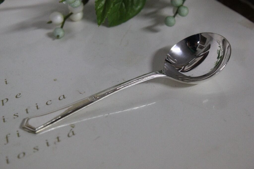 ANTICO CUCCHIAIO IN SILVER PLATE POSATA D'EPOCA  PER DOLCE CONFETTI DESSERT Sheffield & Argento