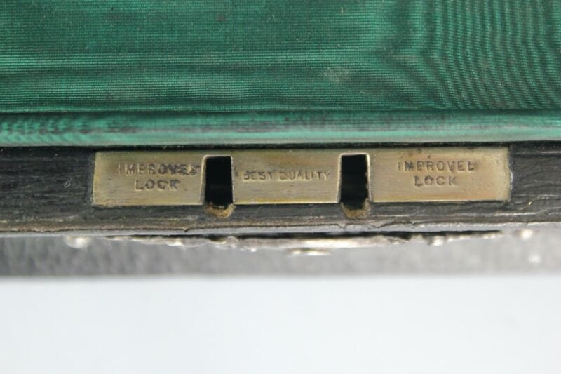 Antico portalettere in argento e pelle porta posta portadocumenti da scrivania Complementi d'arredo
