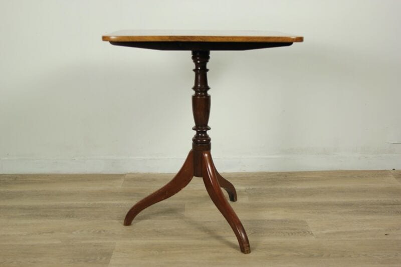 Antico Tavolino tavolo in legno da salotto soggiorno porta telefono pieghevole Arredamento