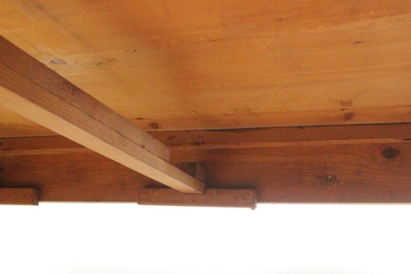 Antico tavolo in legno abete da lavoro banco per tessuti mobile shabby country Arredamento