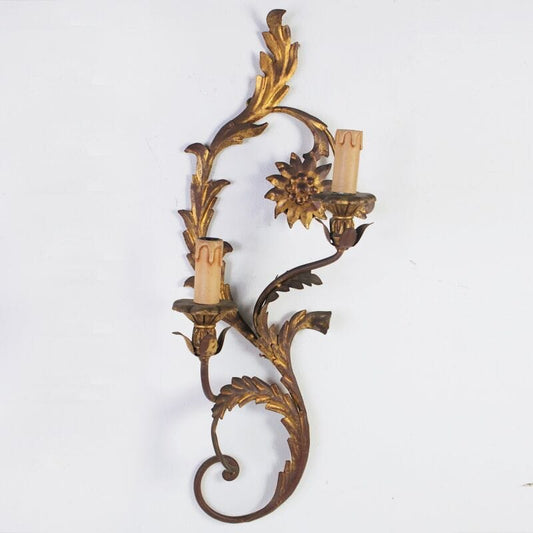 Applique dorato foglie d'acanto a 2 fiamme luci Lampada da parete stile antico . Lampade Appliques