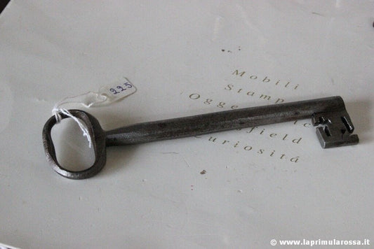 art225 GRANDE CHIAVE D'EPOCA IN FERRO L.cm 17,5 - FERRAMENTA VINTAGE ITALIAN KEY Restauro