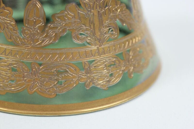 Campanella vintage in vetro campana decorativa da tavolo verde e decoro oro Campane - Campanelle