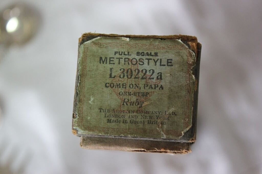 COME ON PAPA VECCHIO RULLO SONORO PER PIANOFORTE O AUTOPIANO VINTAGE SONG ROLL Musica & Strumenti