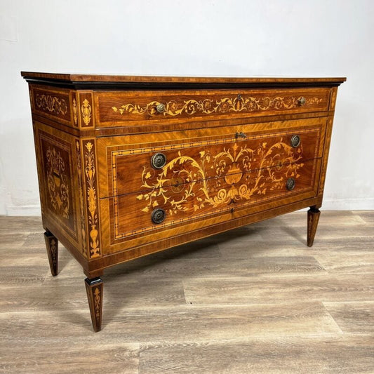 Comò cassettiera antica in stile Luigi XVI intarsiato mobile in legno Maggiolini Arredamento