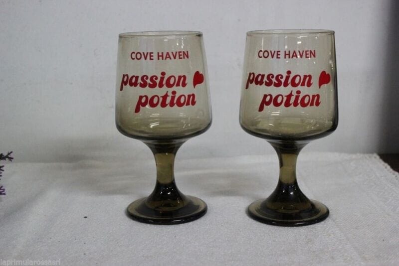 COPPIA BICCHIERI VINTAGE  IN VETRO FUME PAIR VINTAGE PASSION POTION WINE GLASSES Vintage