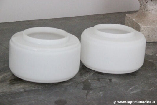 COPPIA DI BOCCE ANNI '70 IN VETRO OPALE X LAMPADA - RICAMBI VINTAGE X LAMPADARIO Lampade Appliques