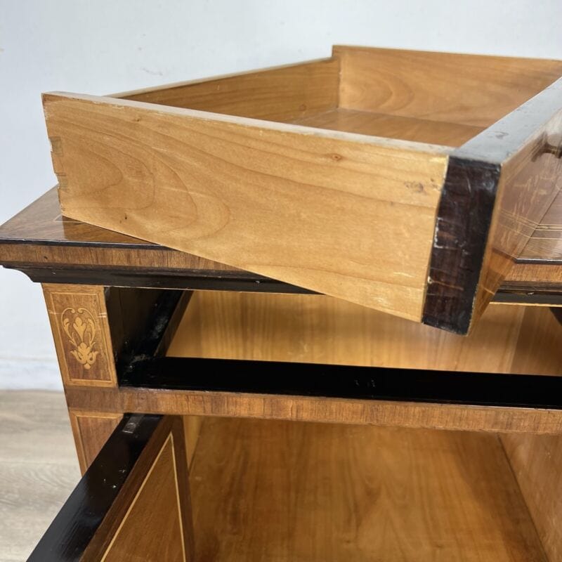 Coppia di Comodini antichi in stile LUIGI XVI 900 mobiletti legno intarsiato Arredamento