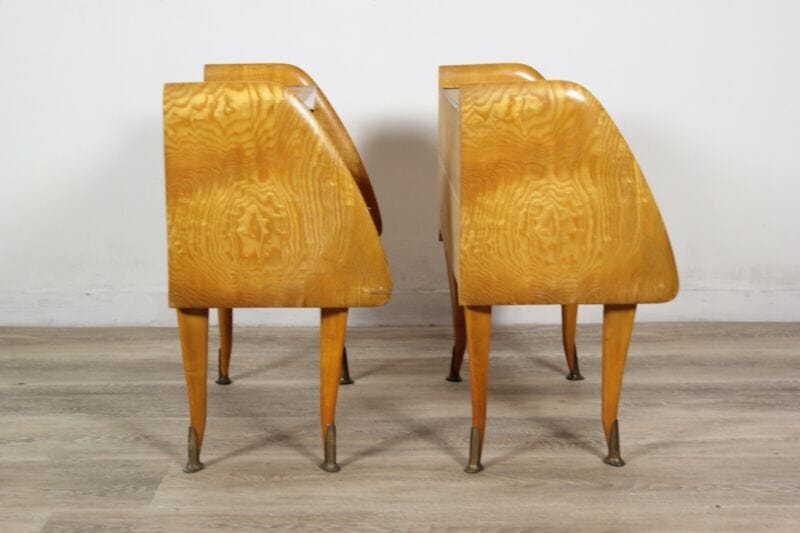 Coppia di comodini tavolini antichi in legno comodino Vintage anni '50 chiari Arredamento