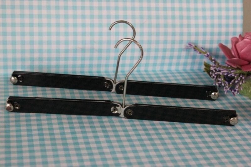 COPPIA DI GRUCCE ANTICHE PIEGHEVOLI  DA VIAGGIO VINTAGE FOLDING CLOTHES HANGERS Attrezzi e Strumenti