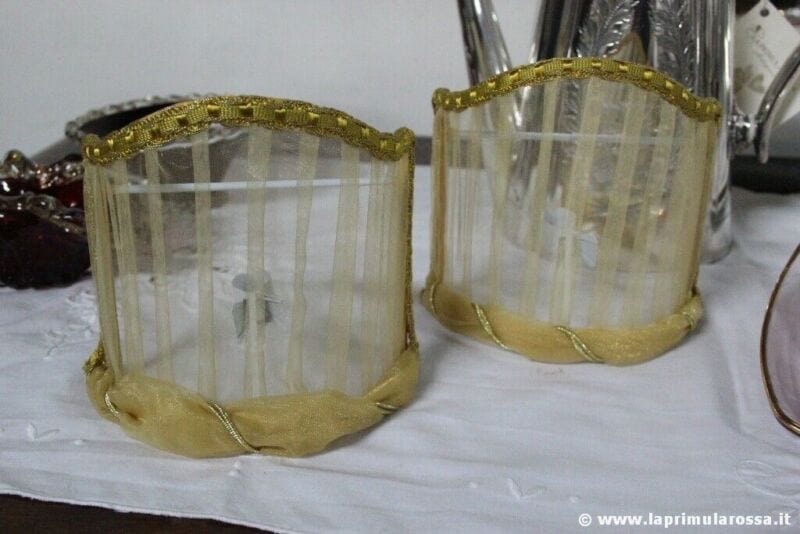 COPPIA VINTAGE DI VENTOLE PER APPLIQUE - PREGIATO PARALUME ARTIGIANALE Lampade Appliques