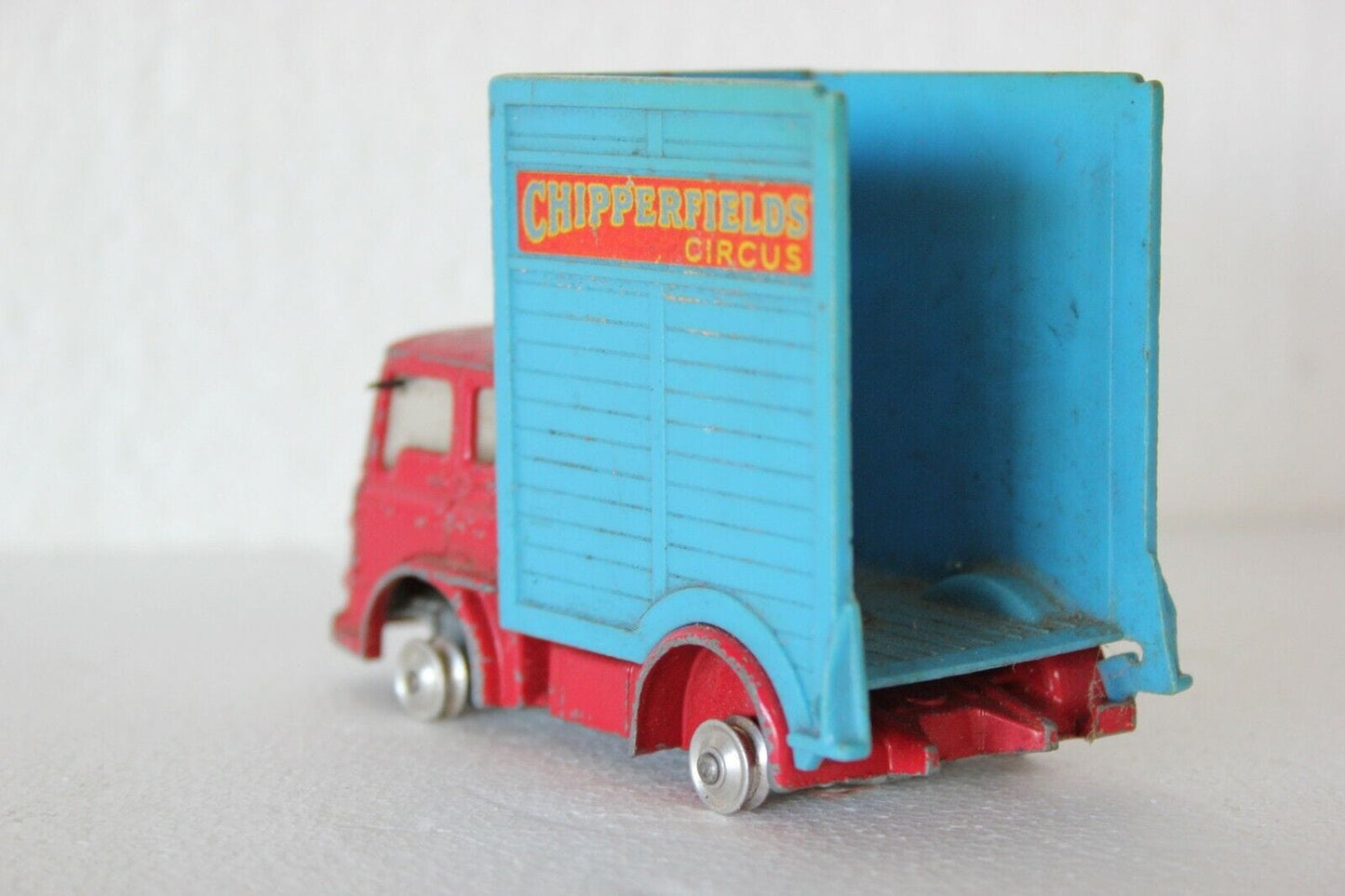 CORGI TOYS BEDFORD TRACTOR VINTAGE UNIT REF 21101/59 CHIPPERFIELDS CIRCUS Giocattoli vintage