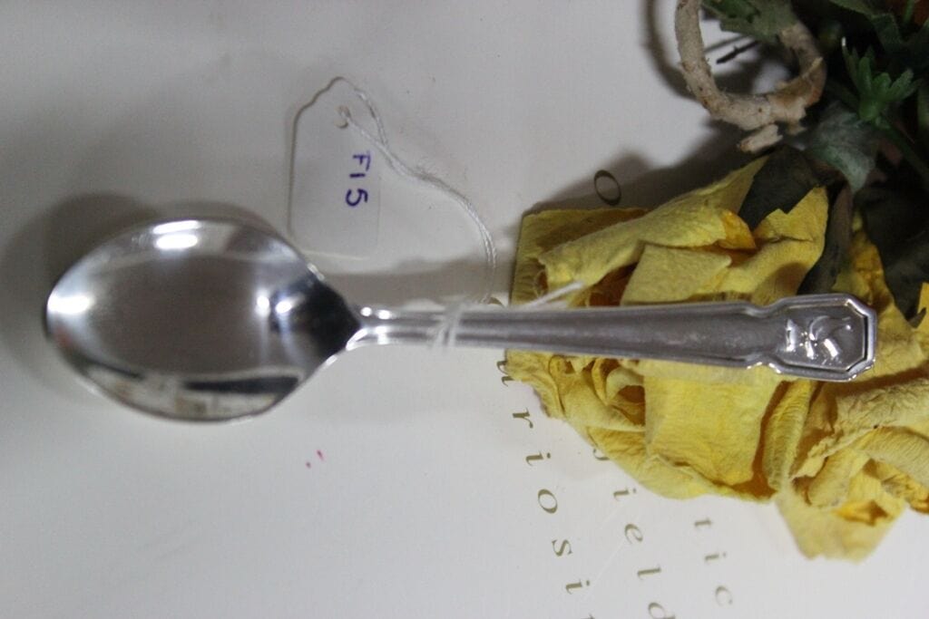 CUCCHIAINO INGLESE D'EPOCA IN SILVER PLATED L.cm 11 / VINTAGE EPNS SPOON Sheffield & Argento
