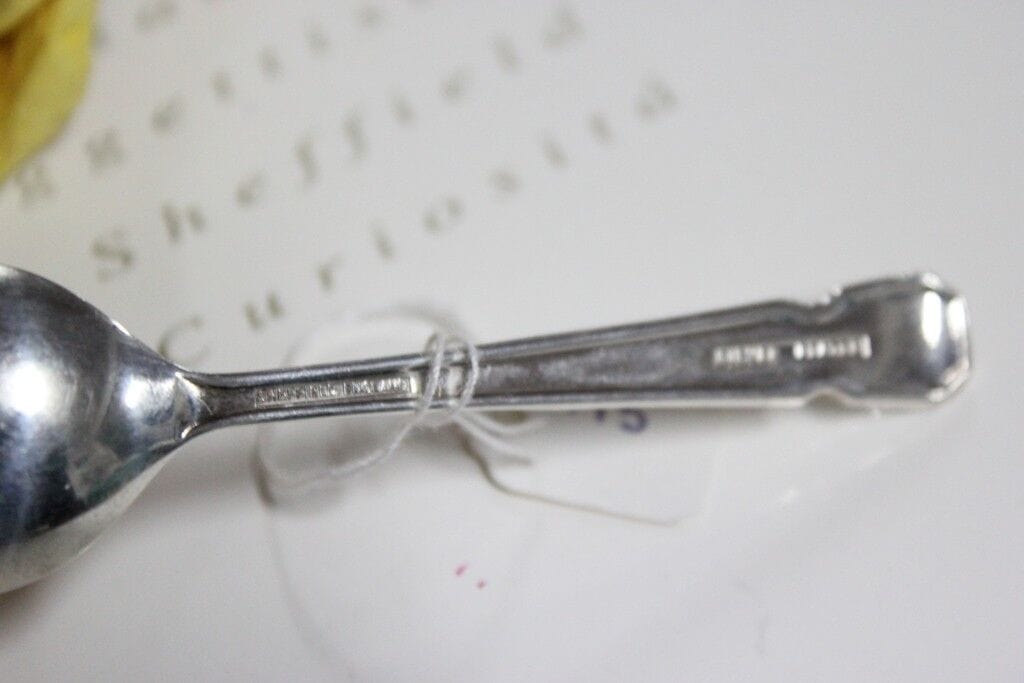 CUCCHIAINO INGLESE D'EPOCA IN SILVER PLATED L.cm 11 / VINTAGE EPNS SPOON Sheffield & Argento