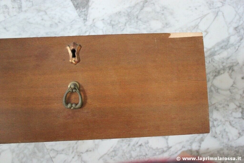 DUE CASSETTI D'EPOCA IN LEGNO L.cm 47 TECA CASSETTO TWO VINTAGE WOODEN DRAWERS Scatole in legno