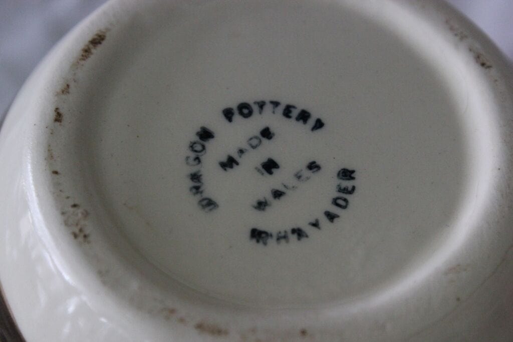 FORMAGGIERA D'EPOCA IN CERAMICA VINTAGE DRAGON POTTERY SUGAR BOWL  JAR POT Ceramiche e Porcellane