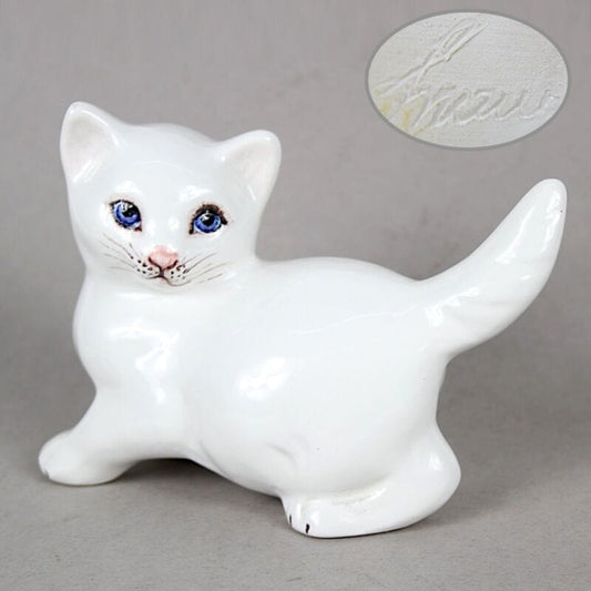 Gatto in ceramica vintage gattino bianco con occhi blu scultura statuina animale Ceramiche e Porcellane