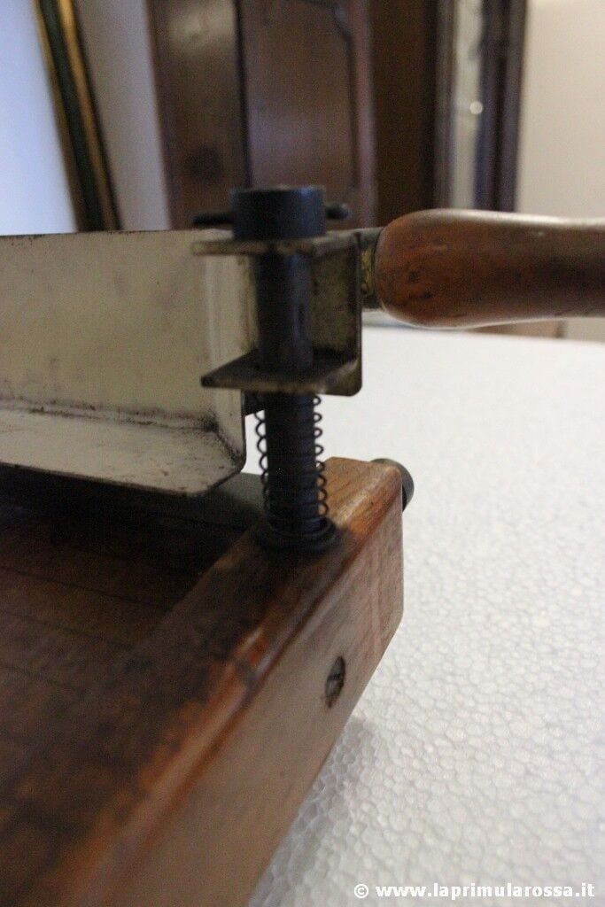 GRANDE TAGLIERINA MANUALE D'EPOCA DA TAVOLO - VINTAGE GLATIATOR PAPER CUTTER Attrezzi e Strumenti