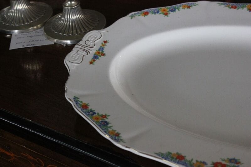 GRANDE VASSOIO D'EPOCA IN CERAMICA / VECCHIO PIATTO INGLESE DA PORTATA Ceramiche e Porcellane