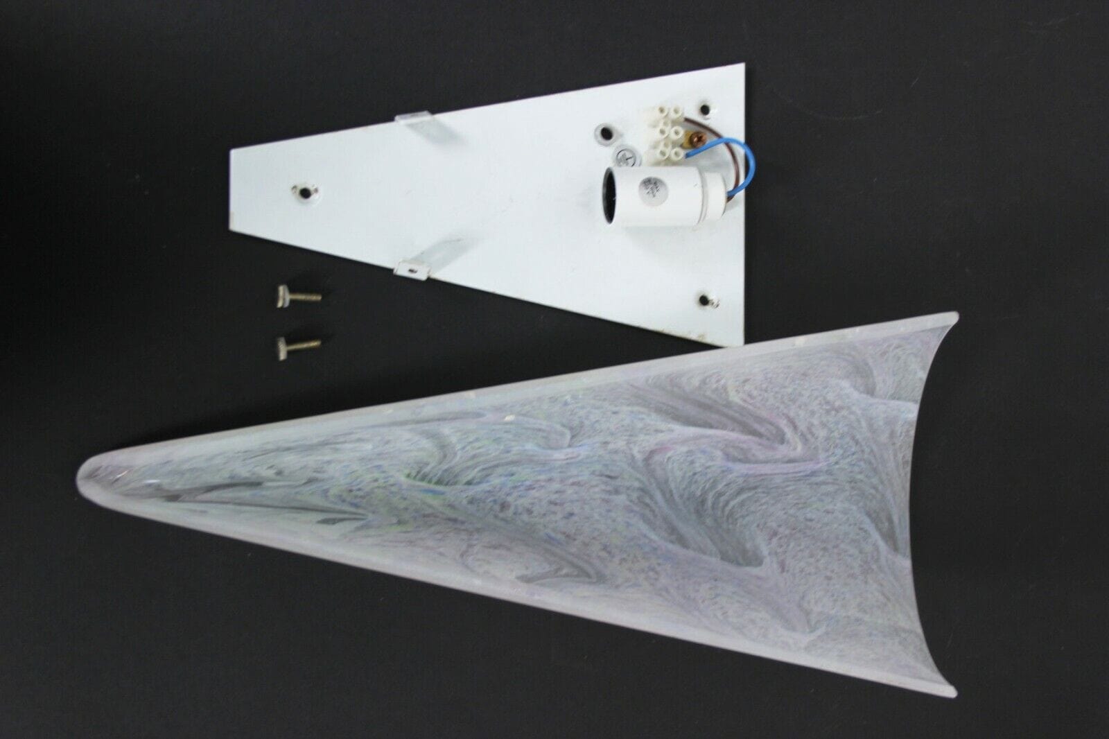 LAMPADA DA PARETE APPLIQUE IN VETRO DI MURANO DI MODERNARIATO A CONO SATINATO Lampade Appliques