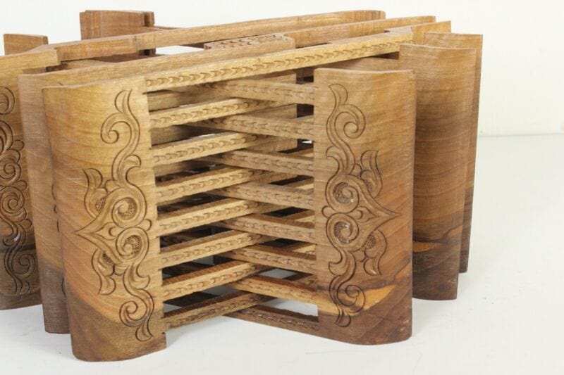 JAWSEU Fermalibri In Legno Pieghevole Curano – Supporto Per Corano E Libri Con Intaglio Floreale, Ideale Per Ramadan E Decorazioni