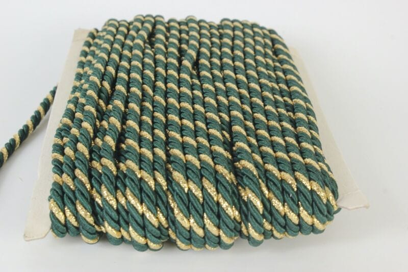 Passamaneria verde e oro cordoncino intrecciato lotto 5 metri per sedie vetrine Corredo Pizzi e Tessuti